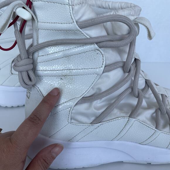 Women's Tanjun High Rise High Top Sneaker Boots from Finish Line Size 12 - Picture 5 of 10